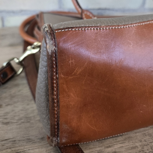 Dooney & Bourke Handbag - Picture 12 of 16